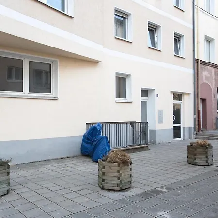 Ferienwohnung Nahe Messezentrum Apartment *